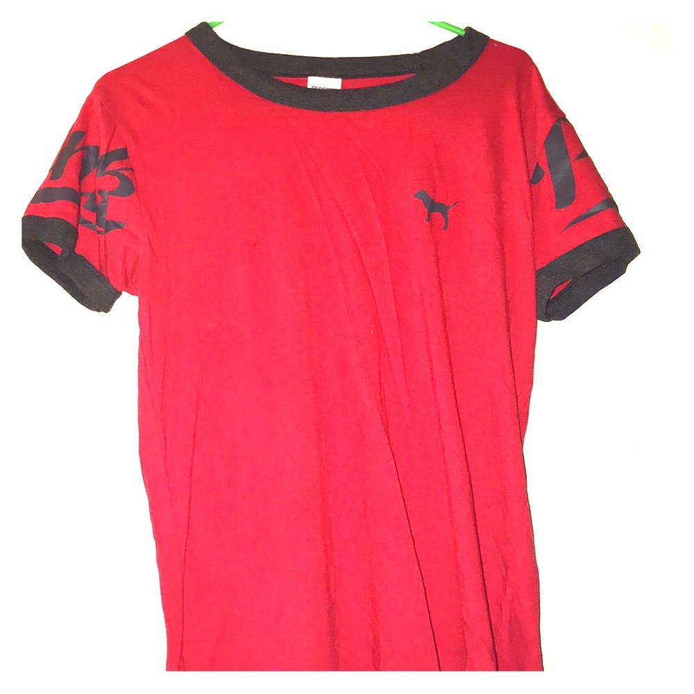 Vs Pink tee
